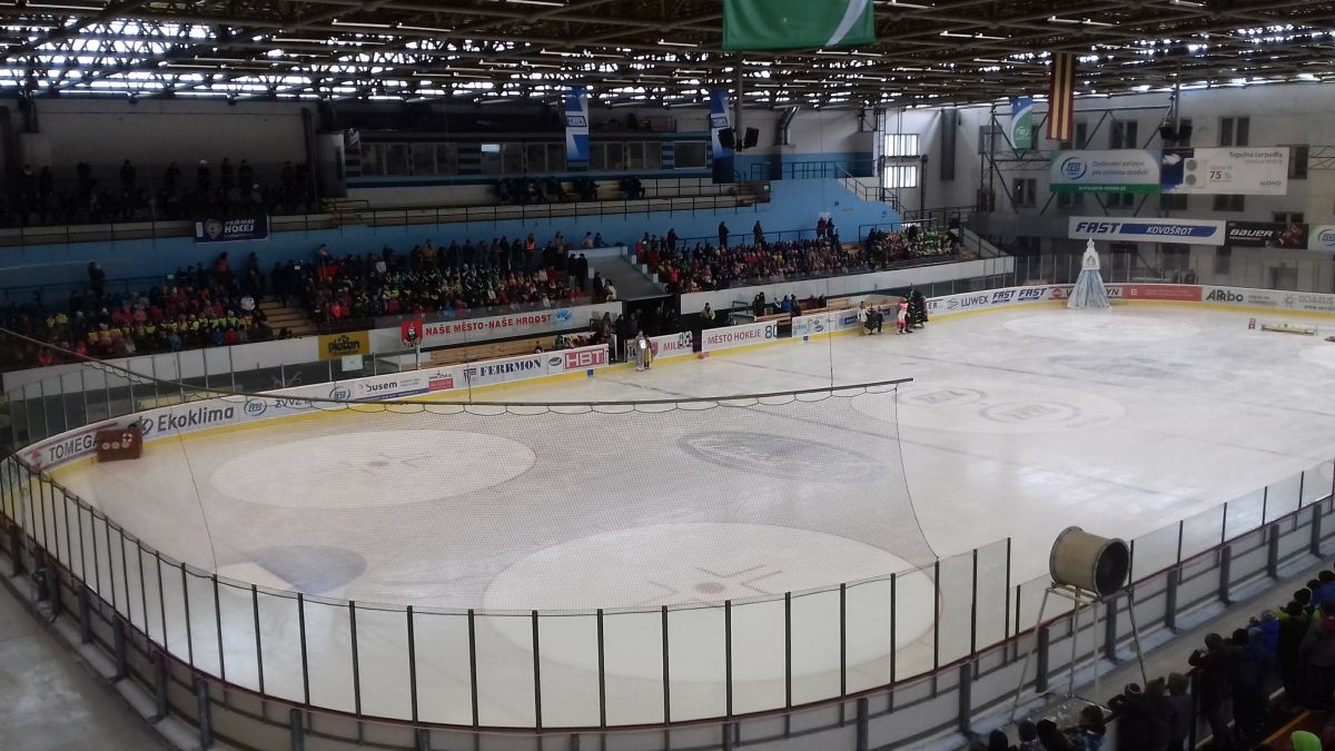 zimni_stadion_milevsko_hokejove_kempy